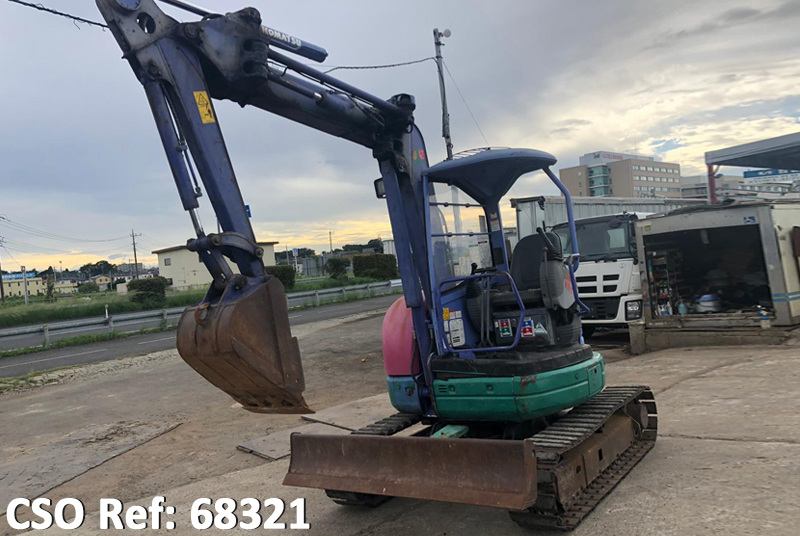Komatsu / PC38UU Excavator -1