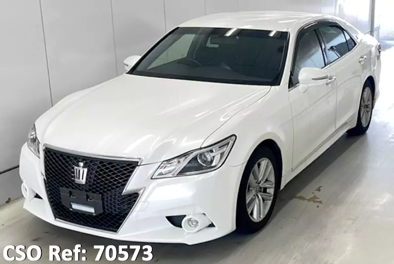 Toyota / Crown 2015