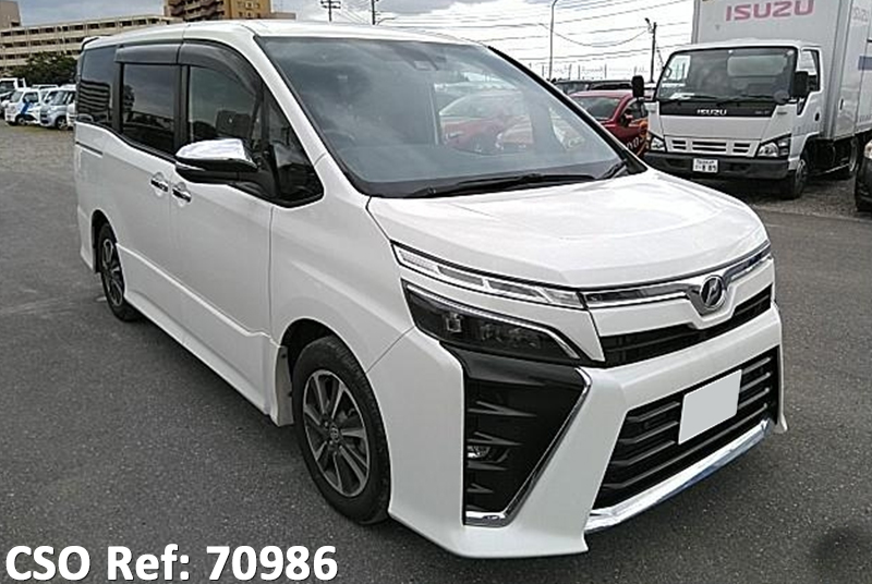 Toyota / Voxy 2019