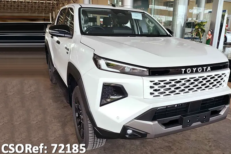 Toyota / Hilux Travo 2026